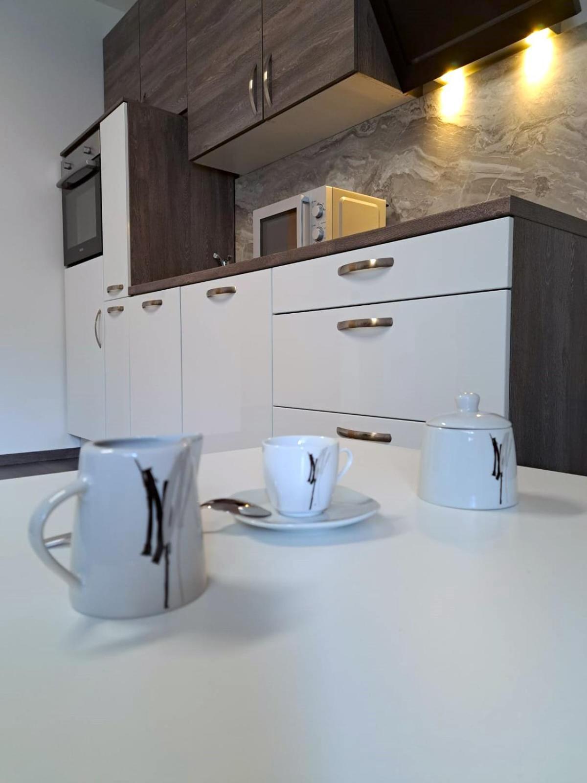 Rentcenter79 Apartment Sankt Peter-Freienstein ภายนอก รูปภาพ